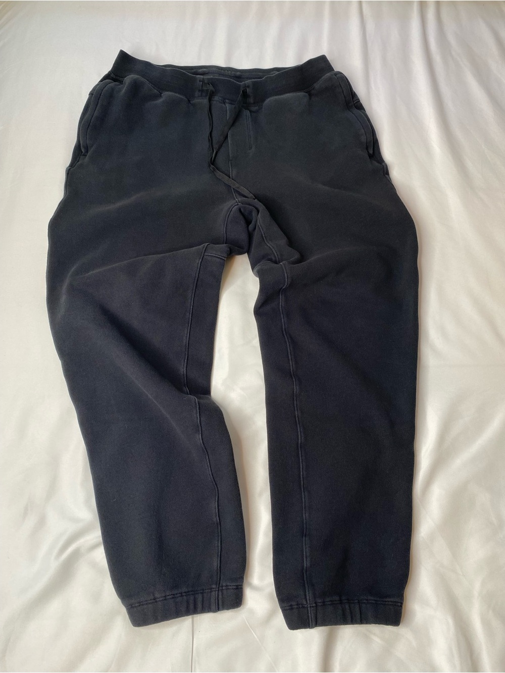 lululemon Black Men's Jogger Sweatpants size L